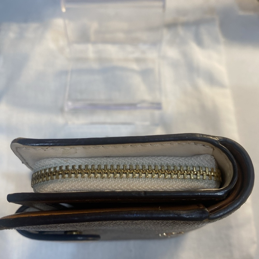 Coach Brown Monogram Wallet EUC - Picture 5 of 12